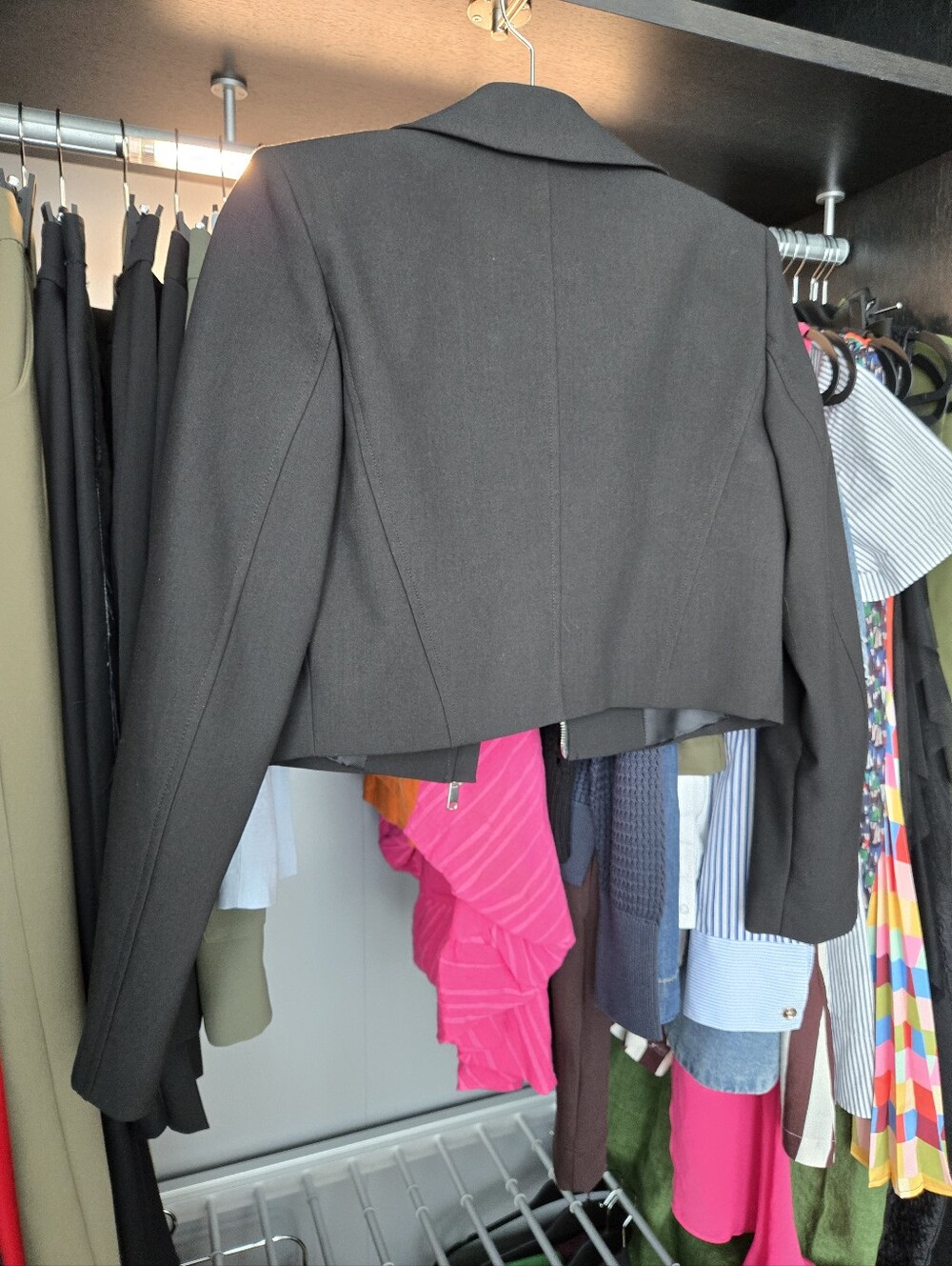 ZARA Black Cropped Zip-Up Blazer - Picture 7 of 9